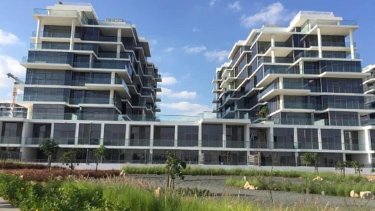 Элитная резиденция Jasmine с зелеными зонами и спа в престижном районе Damac Hills, Дубай, ОАЭ