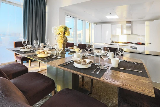 Резиденция Royal Bay с собственным пляжем, Palm Jumeirah, Дубай, ОАЭ