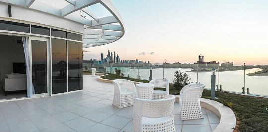Резиденция Royal Bay с собственным пляжем, Palm Jumeirah, Дубай, ОАЭ
