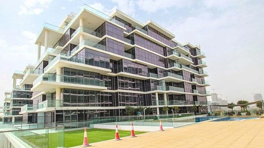 Элитная резиденция Jasmine с зелеными зонами и спа в престижном районе Damac Hills, Дубай, ОАЭ